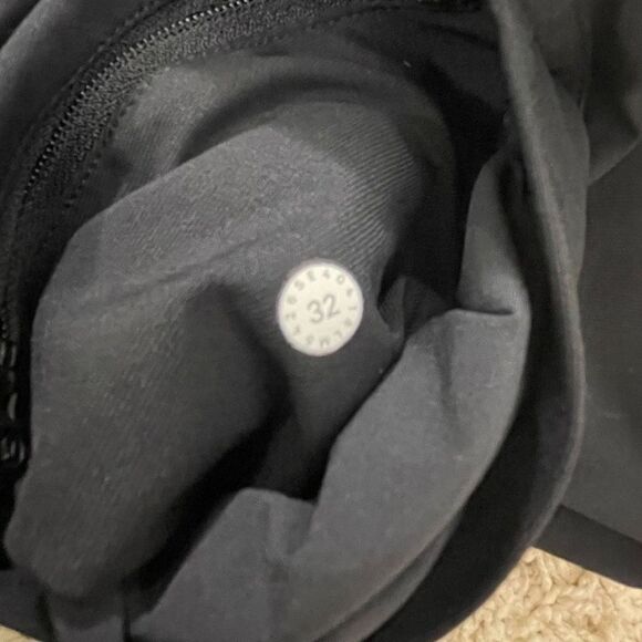 Lululemon Black Skinny Leg ABC Pants - Picture 9 of 9